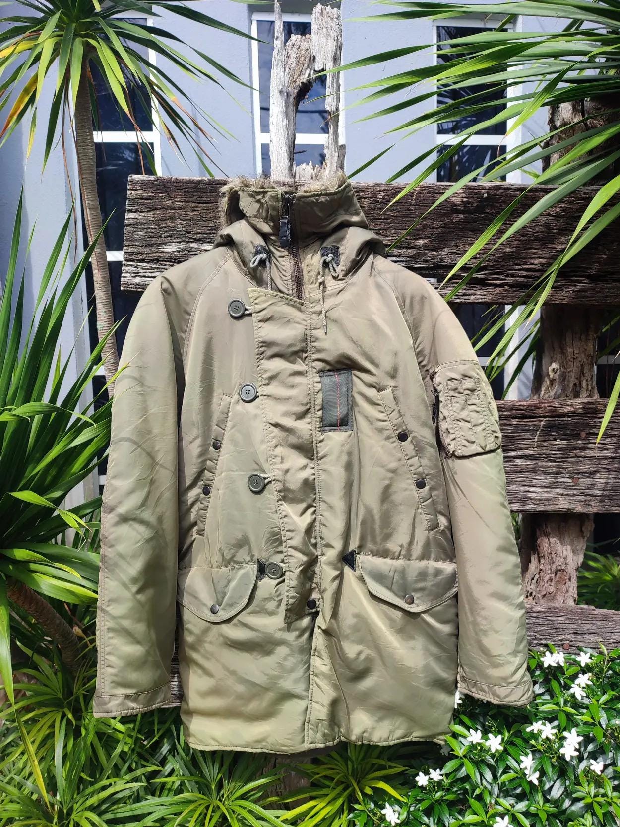 Vintage Y2K Avirex Officers Military Parka – Faux Fur Lined Hooded