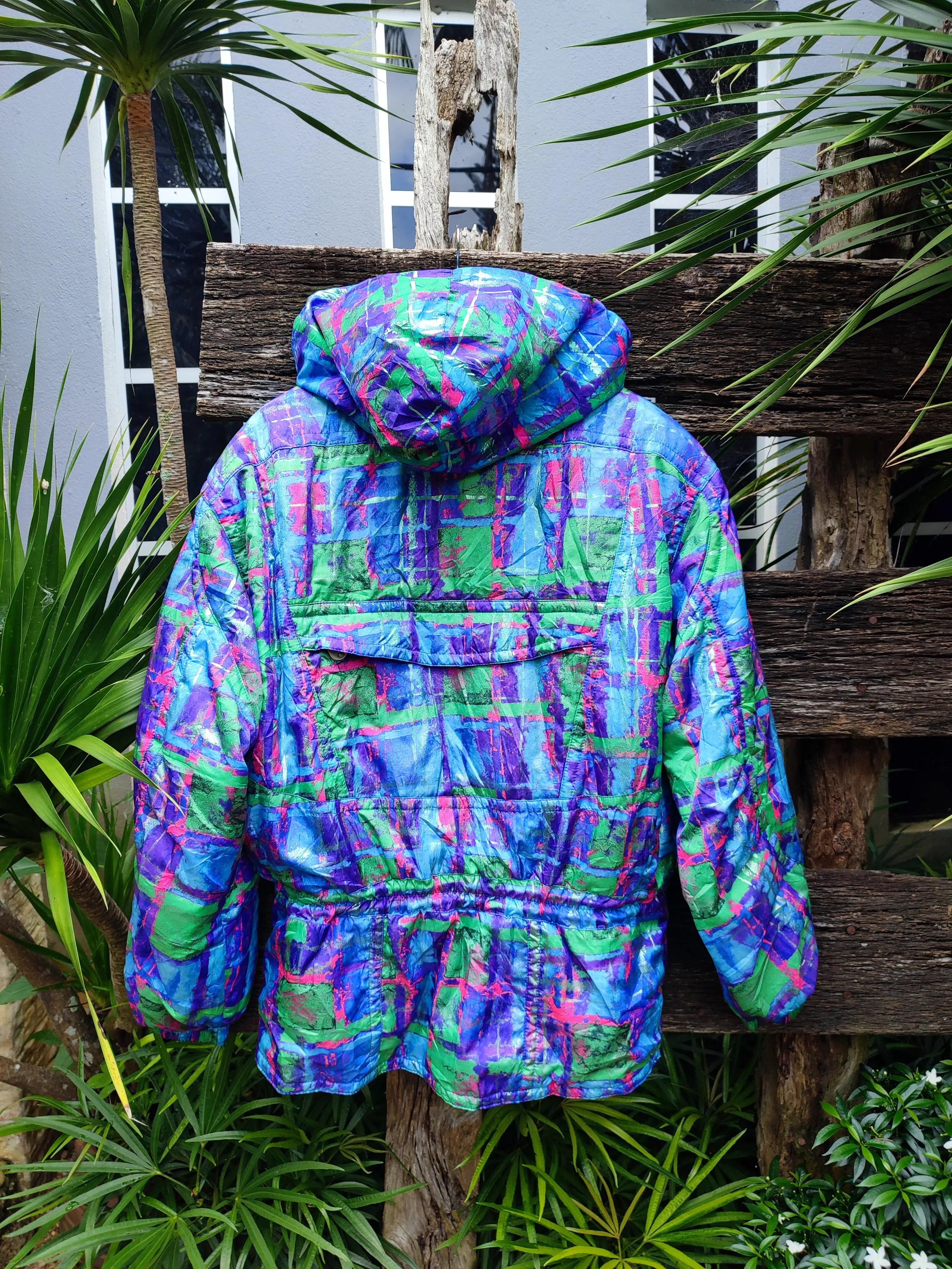 VTG 90s PHENIX FIS Limited Ski Jacket – Neon Abstract Print