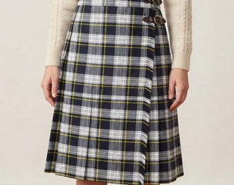Women’s Gordon Tartan Highland Kilt - Handmade Scottish Style