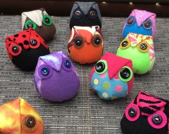 Handmade Felt Owl Pincushion, Vintage Button Eyes