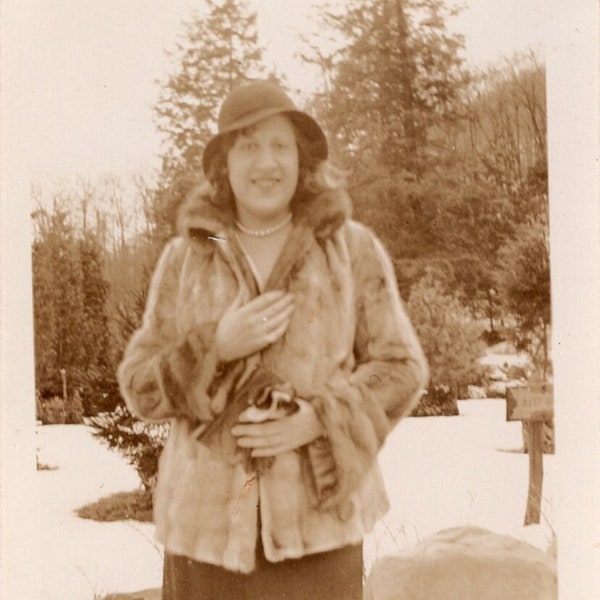Vintage Photo - Stylish Winter Woman - 1940's Original Found Photograph - Black & White Snapshot