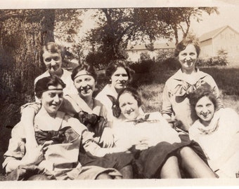 Vintage Photo - Seven Women Friends - 1910s Original Found Photo - Sailor Fashion - Black & White Photo