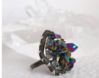 Titanium Aura Quartz Cluster Ring, Oxidized Sterling Silver Handmade Jewelry, Triangle Arrow motif, Spirit Guide Size 6.75