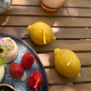 Lemon candle