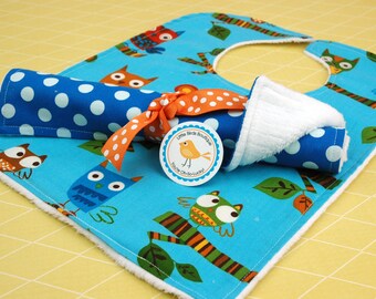 Bib and Burp Cloth Set- Owl Birds on Turquoise Blue