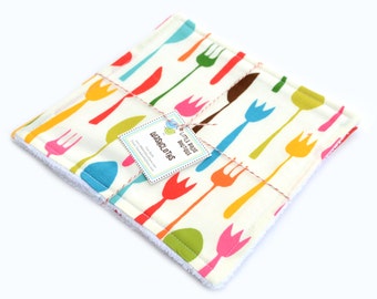 Washcloth, Cloth Wipes with Soft Terrycloth -Set of 2 in Robert Kaufman, Forks, Spoons, Knifes in Multicolor, Rainbow