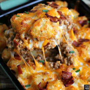 Cheesy Tater Tot Meatloaf Casserole Recipe Card – Printable Vintage Recipe Template – Digital Download – Comfort Food Meal Planner Sheet