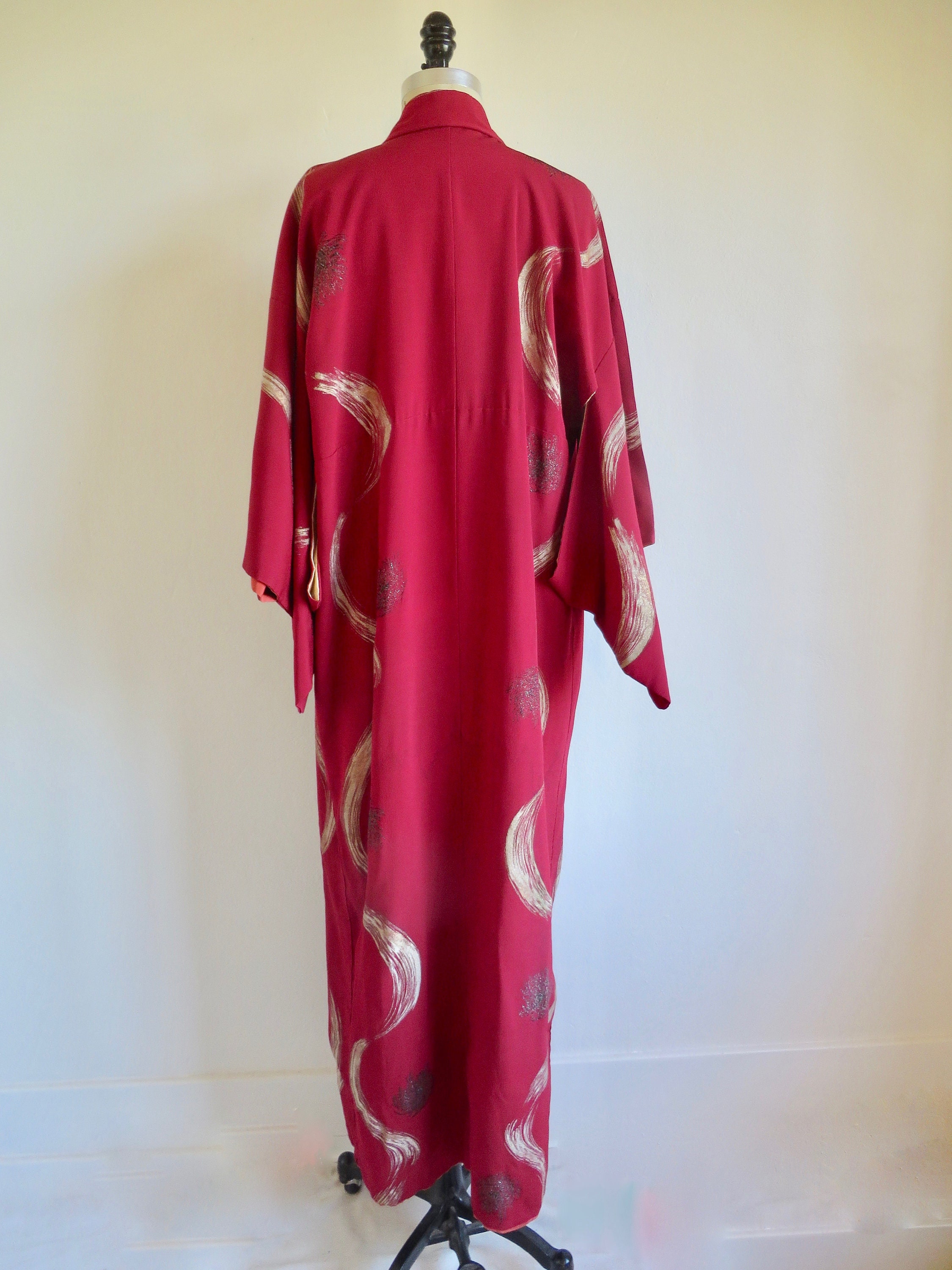 Vintage Red Chirimen Crepe Kimono Robe: Metallic Swirls, Silk Lined - Etsy