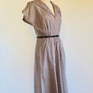 1940's 50's Black and Beige Gingham Taffeta Day Dress Short Sleeves Pockets Rockabilly Swing 30 Waist Size Medium image 3