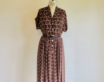 1940's Brown and Pink Rayon Print Day Dress Shirtwaist Style Pleated Skirt Short Sleeves Rockabilly WW2 Era 33" Waist Size Medium