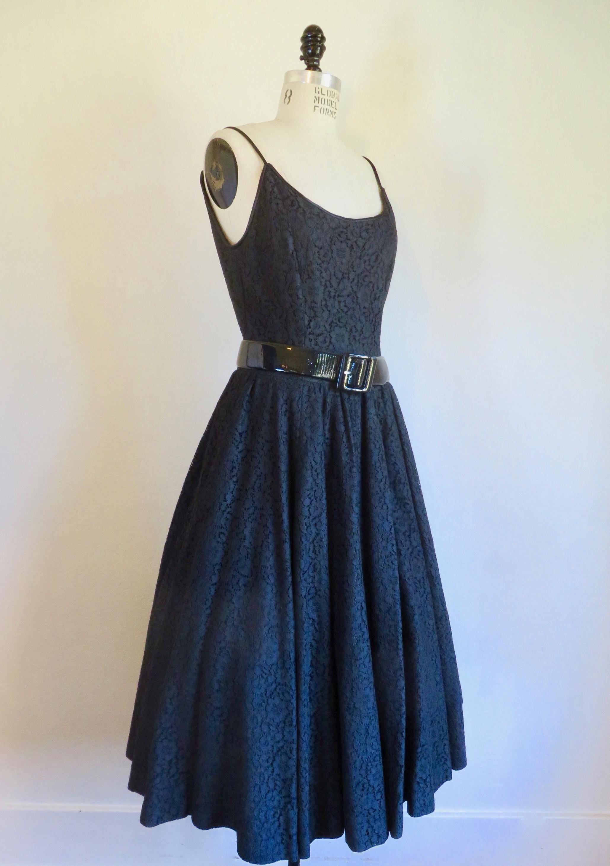 1950s Black Lace Fit and Flare Dress: Rockabilly Swing, 29" Waist
