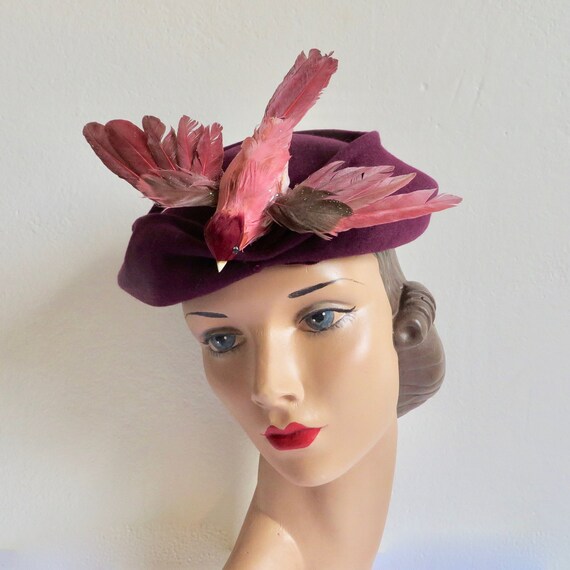 Vintage 1940's 1950's Magenta Purple Felt Hat with