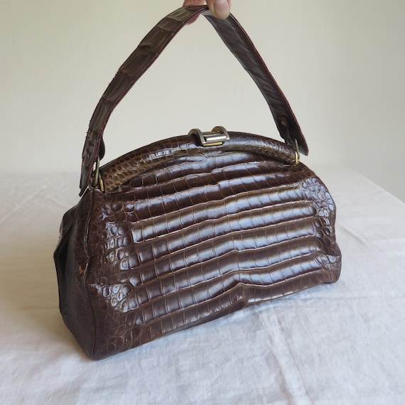Vintage 1940's 50's Brown Alligator Purse Handbag