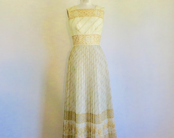 1970s Alfred Shaheen Maxi Dress: Yellow Block Print Hawaiian Resort Style, Small