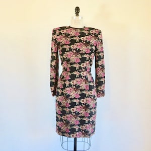 I Magnin 1980's Black Magenta Floral Silk Evening Sheath Dress Lace Sequin Back Detail Long Sleeves Formal Cocktail Party 27.5 Waist Small image 1