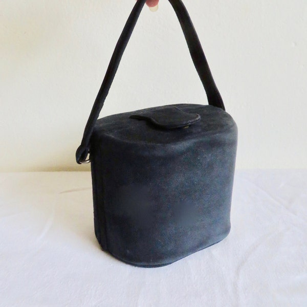 1940's 50's Dark Navy Blue Suede Structured Oval Box Purse Top Handle 40's Handbags Rockabilly Accessories