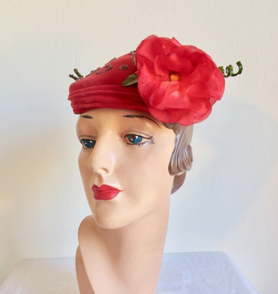 1950's Red Velvet Calot Style Hat Rose and Buds G… - image 2