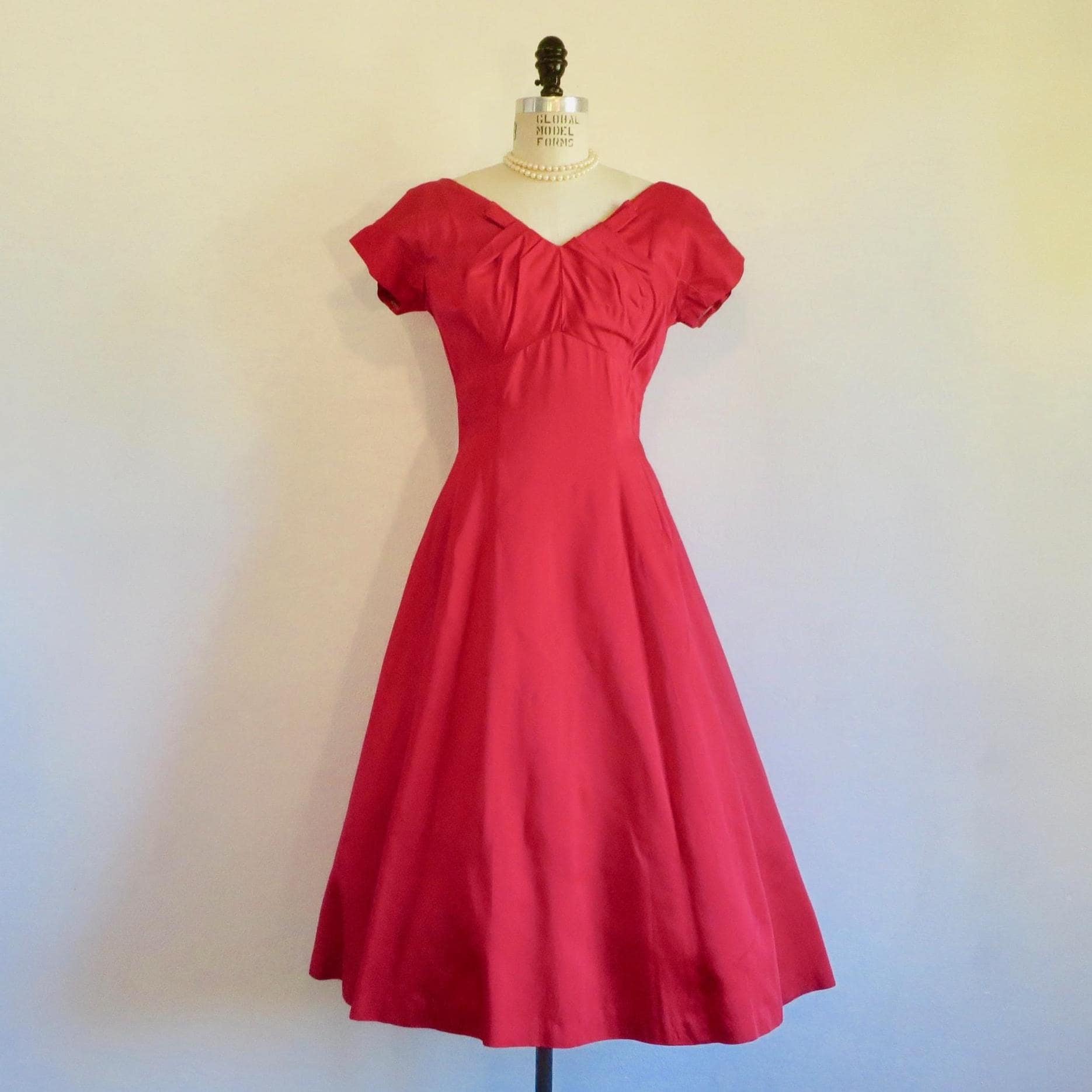 fitted lace wedding dress Amazon.com: Women's Vintage 1950s Hepburn Dress Pleuche Cocktail Evening  Party Swing Dress Off Shoulder High Waisted A Line Dress Red : Clothing,  Shoes & Jewelry main image 0