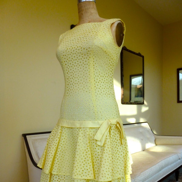 Vintage 1950's/Yellow Lace Dress Medium/Yellow Eyelet Lace Dress/50's Yellow Wiggle Dress/50's Drop Waist Eyelet Dress/Marie Originals