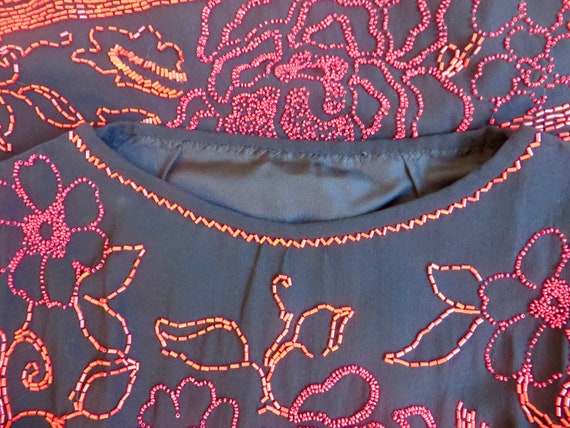 1960's Chinese Black and Red Floral Beaded Silk S… - image 9