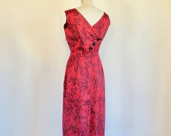 1960's Red Snake Skin Print Sheath Dress Open Back Buttons Sleeveless Style Belt Midi Length Rockabilly 31" Waist Size Medium