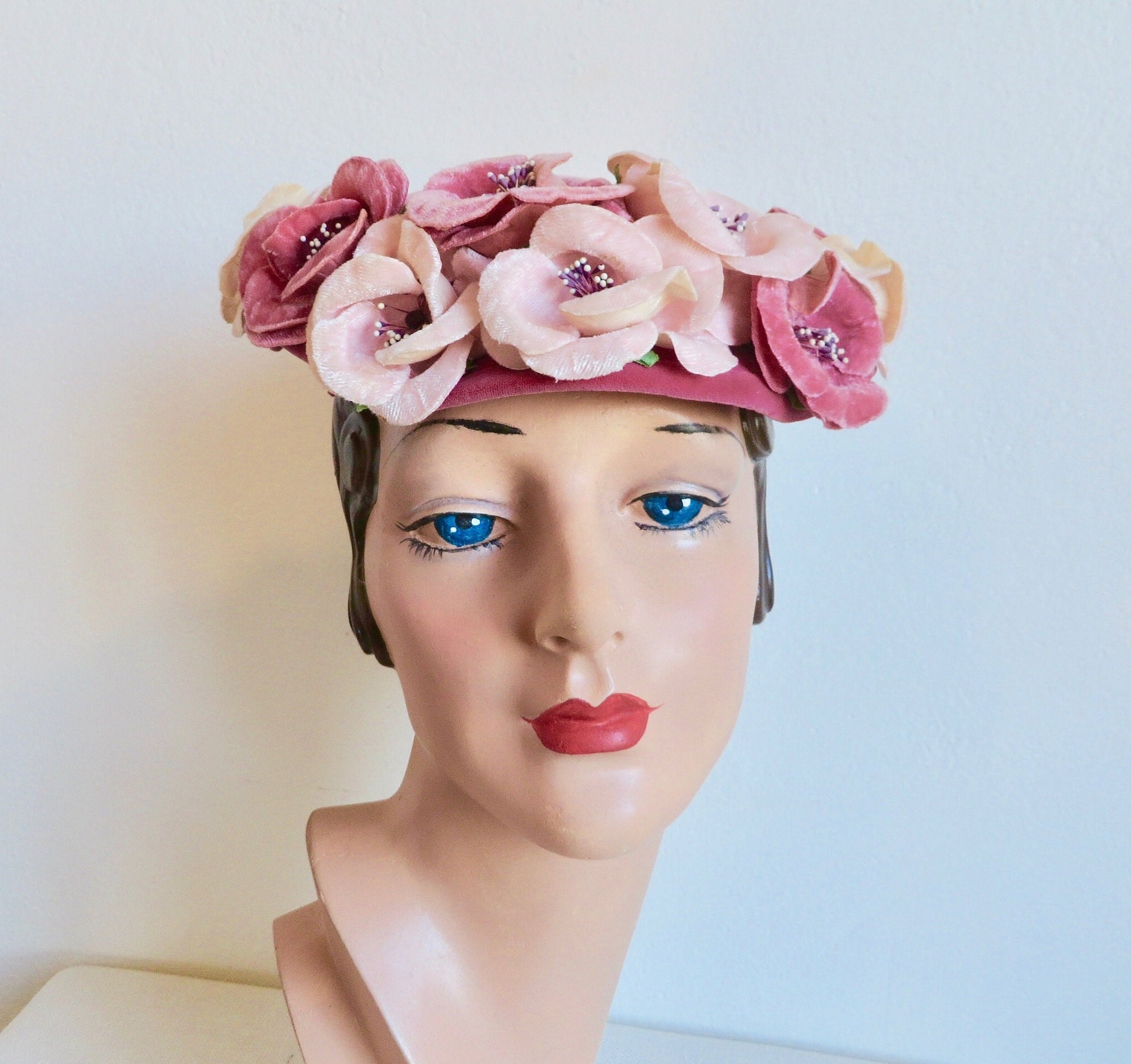 RARE Vintage 1950s 1960s Pink Floral Millinery Pillbox Platter Hat Fascinator Light Pink Pillbox Hat With Birdcage Veil and Silk Flowers  main image 4