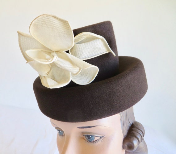 1940's Dark Chocolate Brown Wool Felt Tilt Topper… - image 5