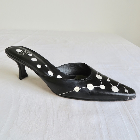 Vntage Size 7.5 1990's Black and White Leather Pol