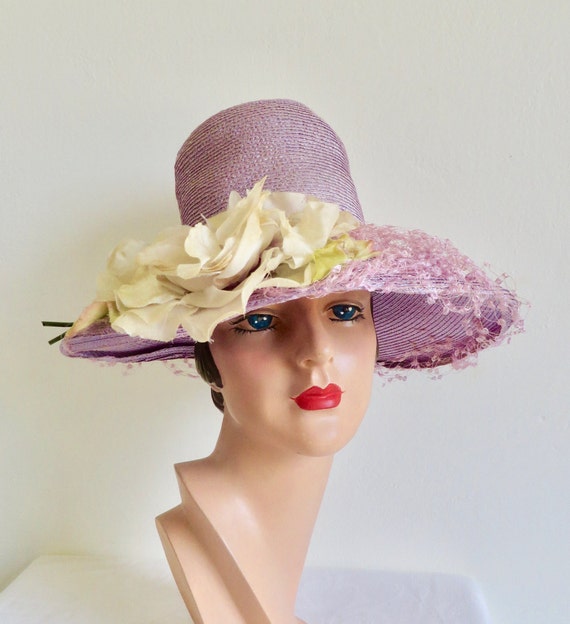 1960's Lavender Lilac Straw Wide Brim Hat High Cr… - image 2