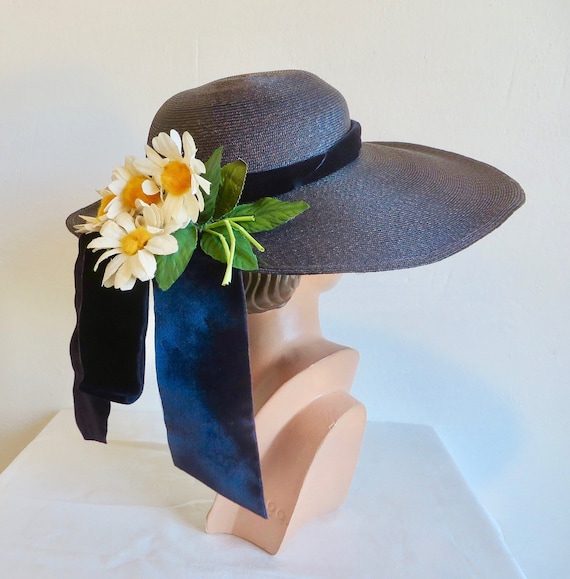 1950’s Straw Bucket Hat with Navy Velvet Bow Vintage Navy Blue Velvet Hat: 1950s Style Wide Brim With  main image 4