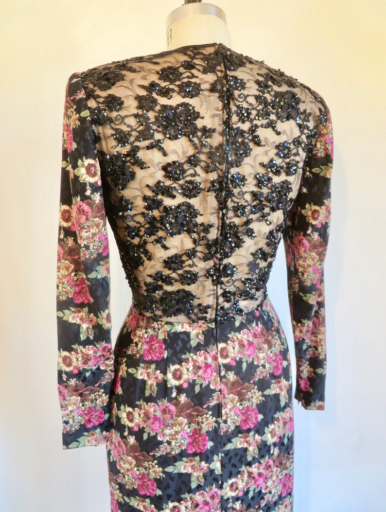 I Magnin 1980's Black Magenta Floral Silk Evening Sheath Dress Lace Sequin Back Detail Long Sleeves Formal Cocktail Party 27.5 Waist Small image 4