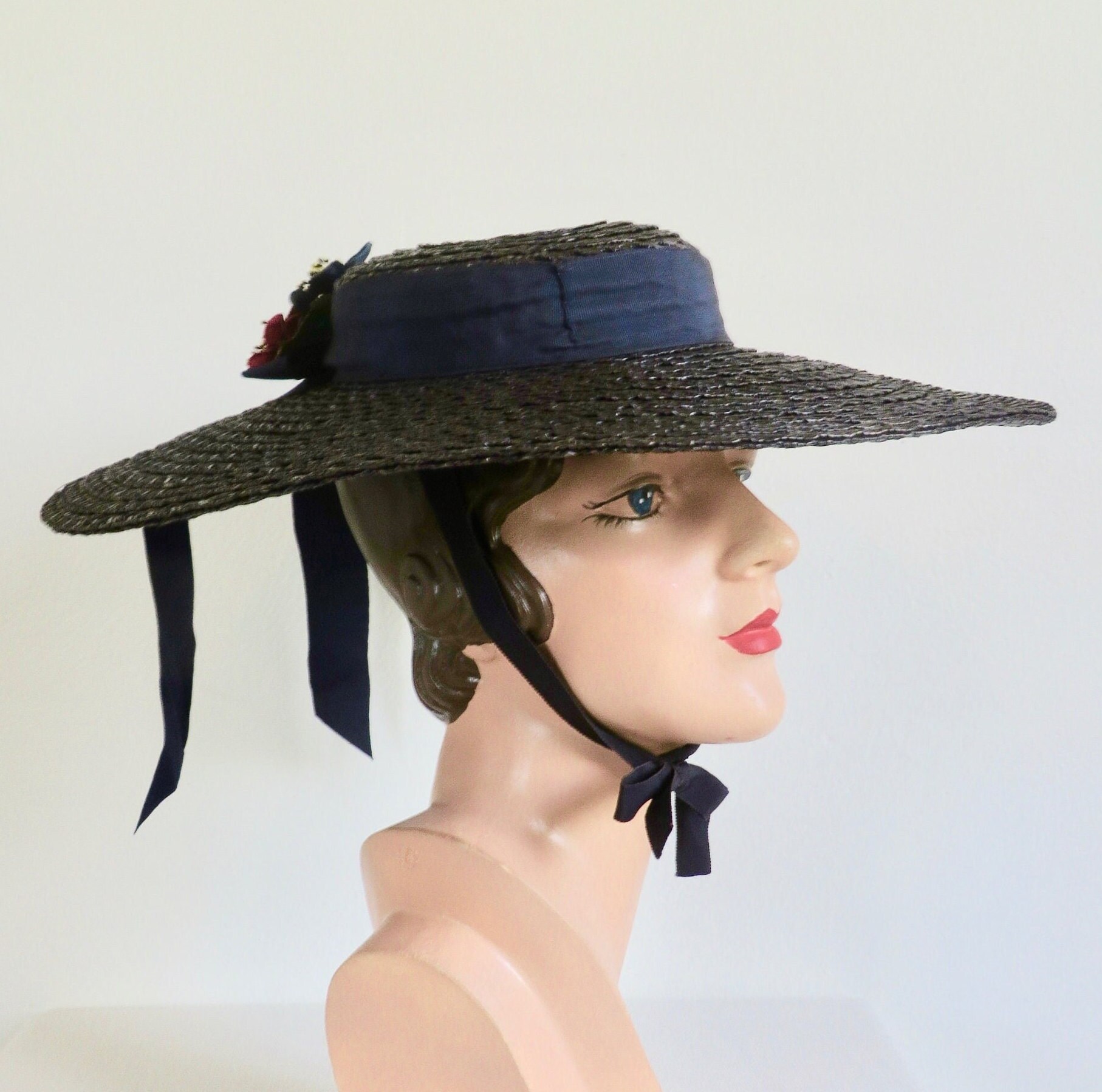 1950s Vintage Navy Blue Straw Brimmed Hat With White Flowers And A Velvet Ribbon 40s/50s Navy or Black Wide Brim Straw Picture Hat With Silk  main image 3
