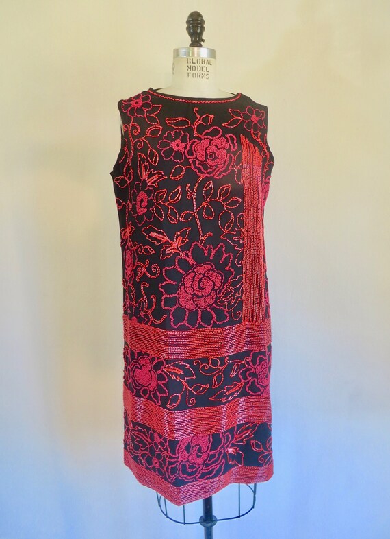 1960's Chinese Black and Red Floral Beaded Silk S… - image 10