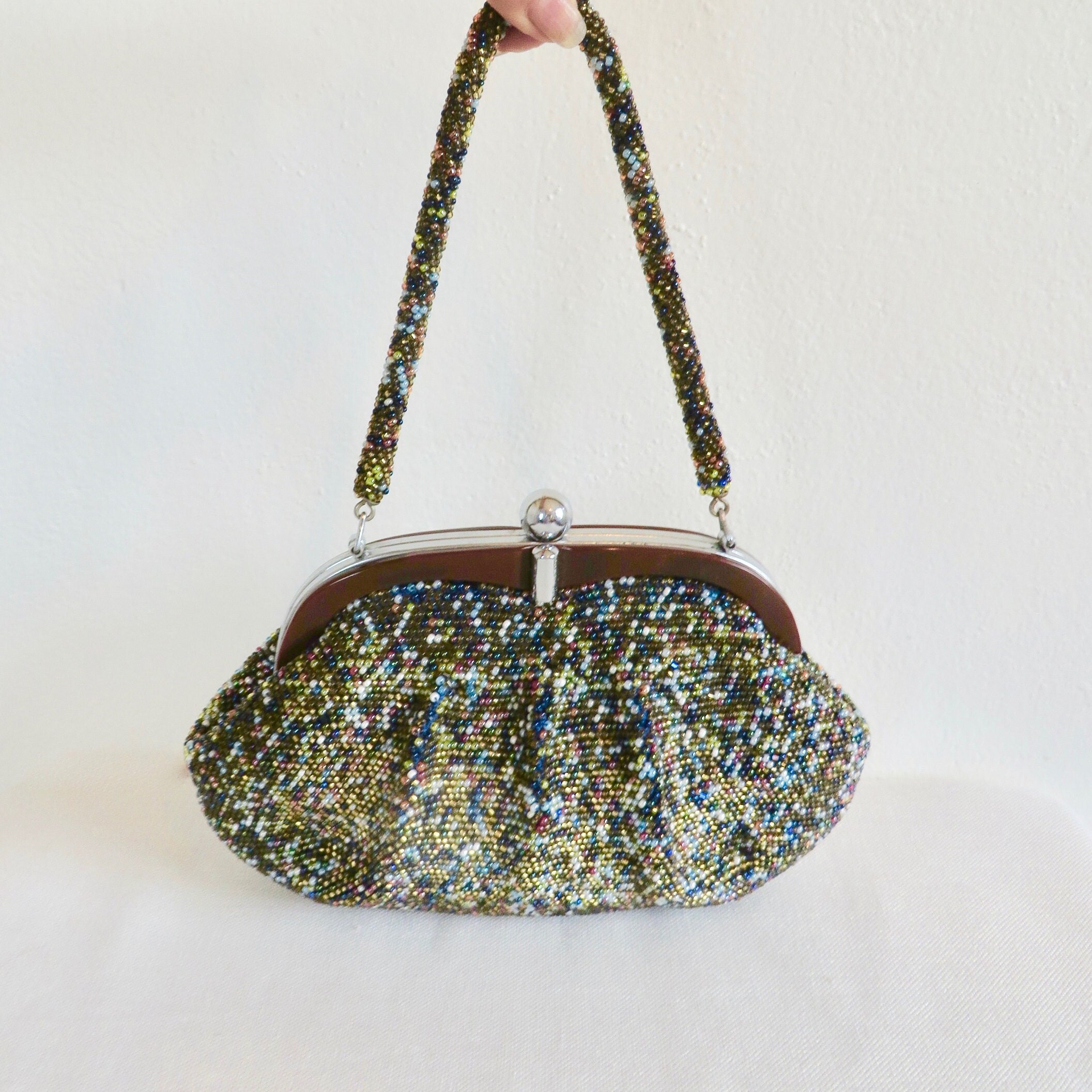 40 Incredible Beaded Bags for Every Occasion - Magnifissance