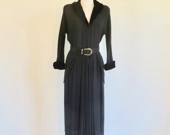 1940's Black Formal Day Dress Velvet Collar and Cuffs Long Sleeves Pockets Zipper Front Belt Film Noir Rockabilly 28" Waist Medium Tall