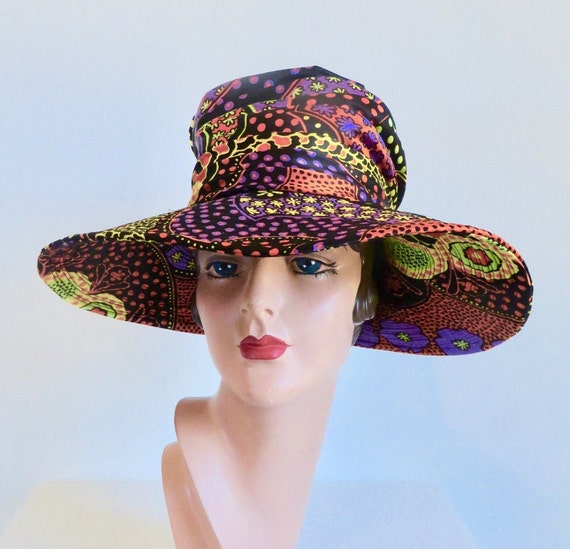1960’s Mod Turban Silky Paisley Hat vintage Vintage 1960s Mod Floral Pillbox Hat - Union Made - Etsy main image 3