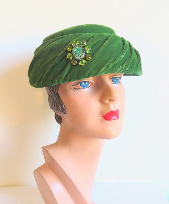 1950's Green Velvet Mushroom Style Hat with Glass… - image 2