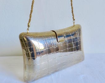 1970&#39;s 80&#39;s Gold Metal Hard Case Purse Convertible Clutch Shoulder Chain Embossed Croc Disco Era Bag Evening Formal Cocktail Party Purses