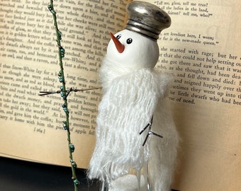 Handmade Saltshaker Snowman Figurine - Pointsetta Princess - Home Gift Snowmen Decor - Knick Knack Shelf Sitter