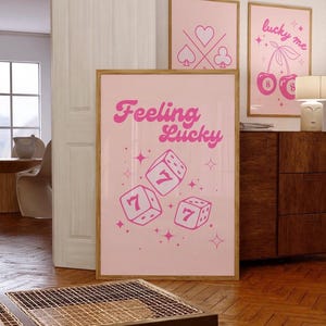 Feeling Lucky 777 Pink Poster, druckbare Wandkunst, Engel Zahlen, Wandkunst, Lucky Wandkunst, Pick Wanddekor, ästhetisches Wohnung Zimmer Dekor