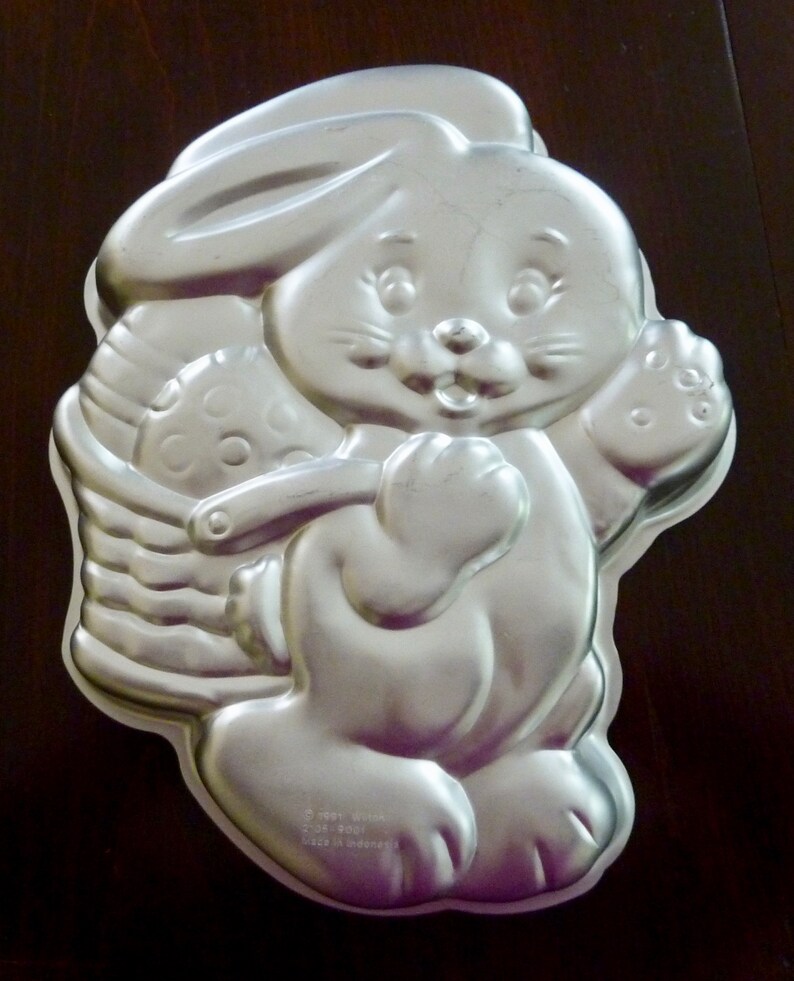 Vintage Wilton Spécial Delivery BUNNY Cake Pan From 1991 Etsy