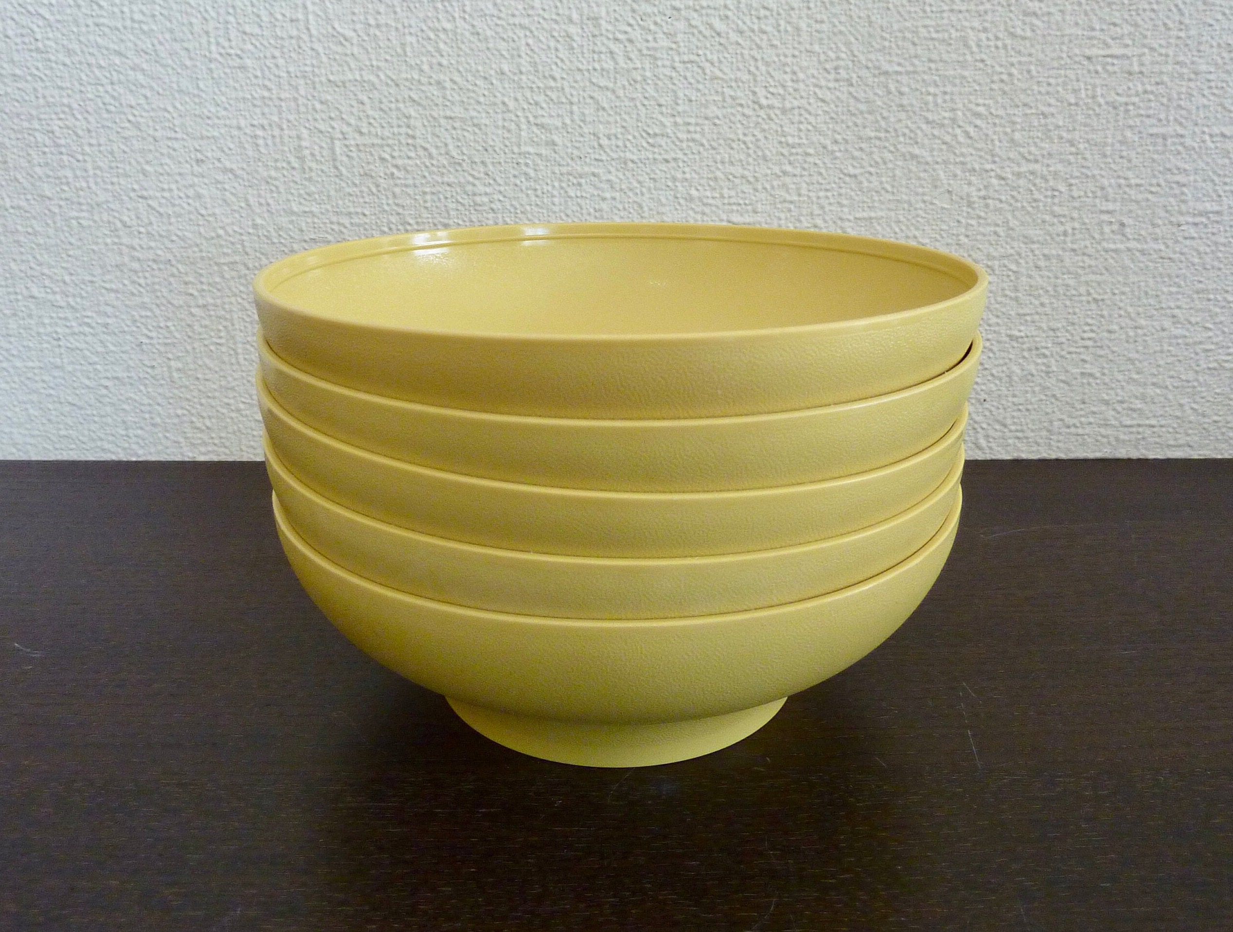 Vintage Harvest Gold Tupperware Bowls Retro Indoor Outdoor Dish Serving Ware Model 890-32 Set of 5 Cereal Bowls