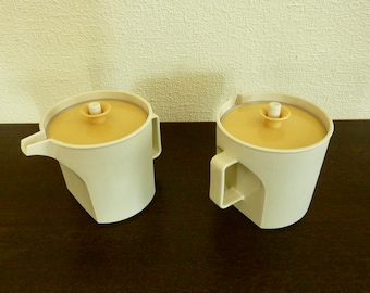 Vintage Tupperware Harvest Gold & Almond Creamer and Sugar Set 1415, Very Good Condition