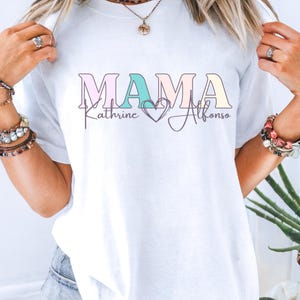Mama Shirt mit Kindernamen personalisiert Geschenk Muttertag Geschenke für Mama Geburtstagsgeschenk