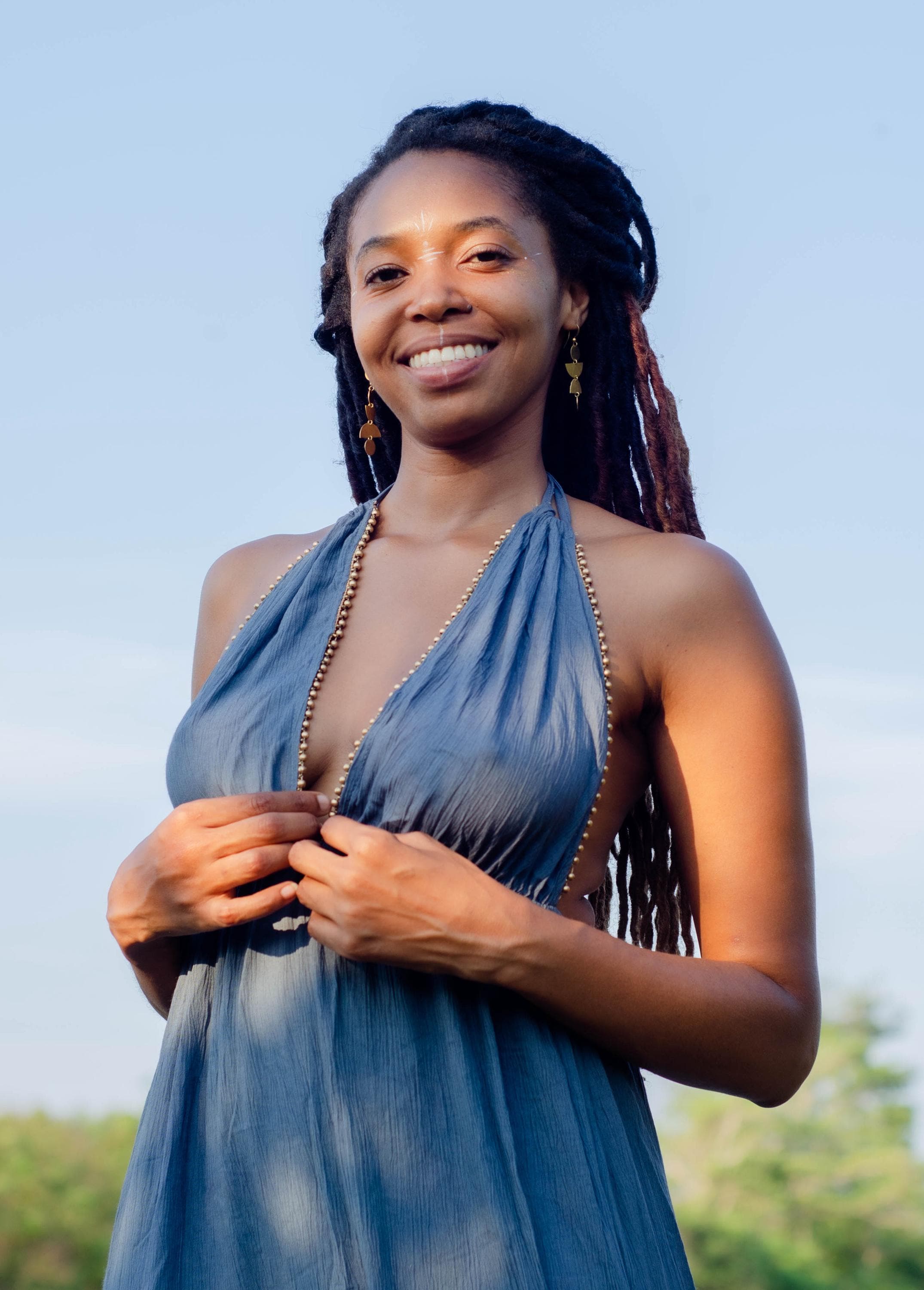 Vネックに金色のビーズが付いた華やかなボヘミアンドレス - Etsy 日本