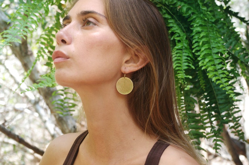 round earrings golden, brass earrings, boho earrings 画像 6