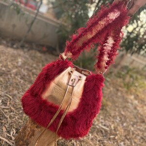 Handgemachte weinrote Fransen Umhängetasche, Roségold Tote, Boho Chic Geldbörse, besondere Anlässe und den täglichen Gebrauch Tasche, Geschenk für Sie