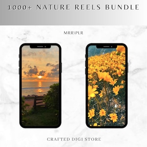 Op de afbeelding: Twee telefoon schermafdrukken die natuur sc&egrave;nes tonen. De linker telefoon toont een zonsondergang boven de oceaan met een houten poort op de voorgrond. De rechter telefoon toont een veld met gele wilde bloemen.