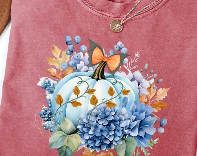 Blue Pumpkin Halloween Shirt: Elegant Pumpkin Bouquet Cotton Tee