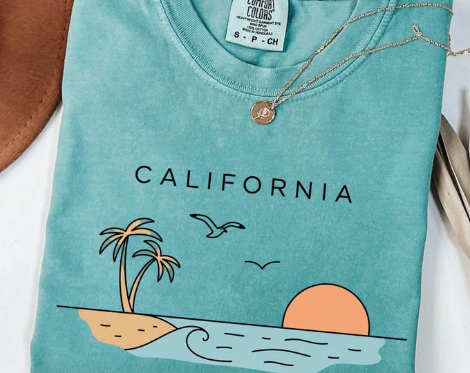Retro California Sunset Shirt: Comfort Colors Vintage Summer Tee